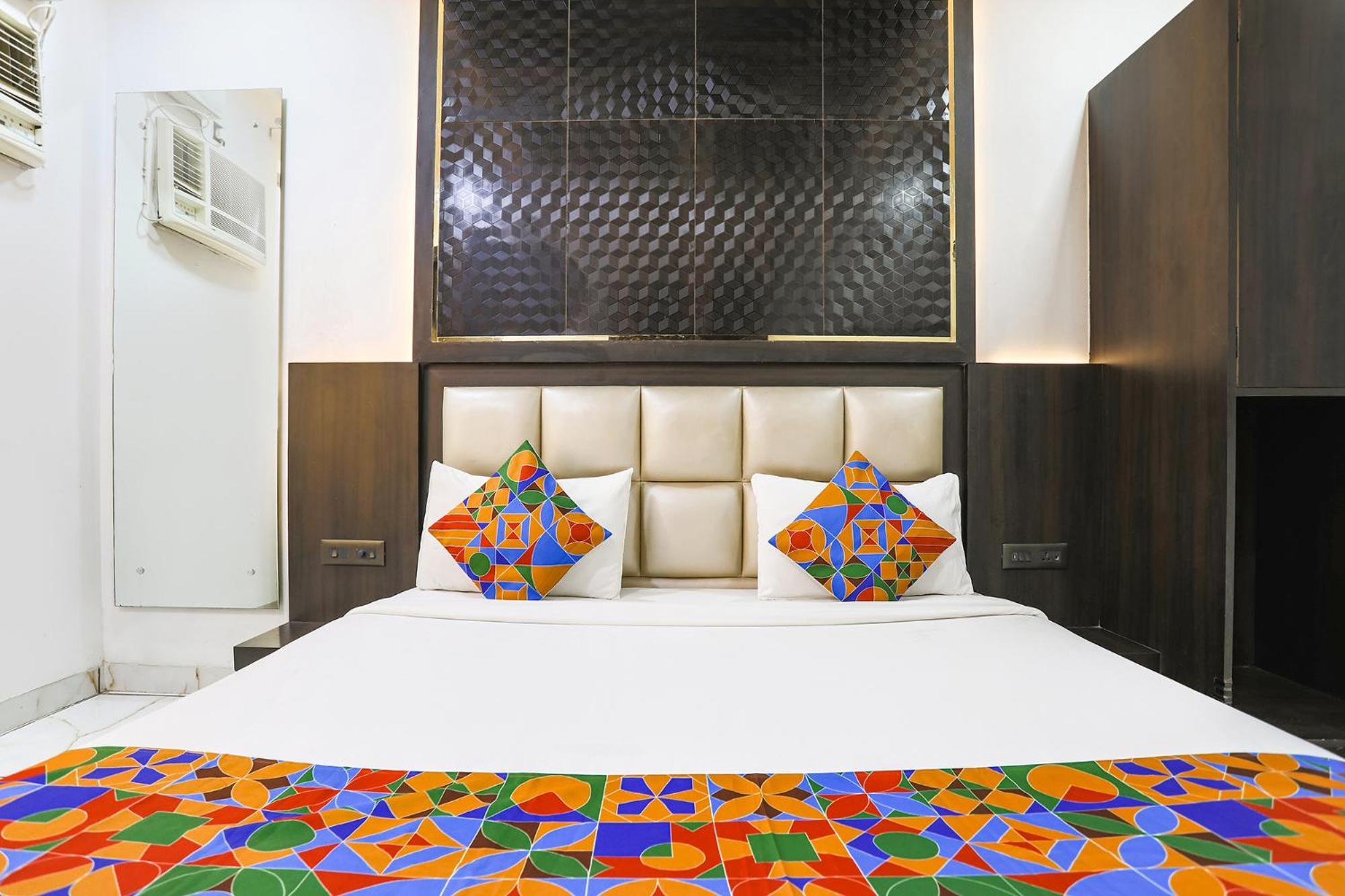 Fabhotel Grand Sparrow Tajganj Экстерьер фото